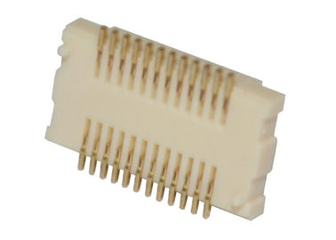 conector del jefe del PWB del Pin DC 500V del conector 24 de la echada PA6T BTB de 0.5A 0.5m m