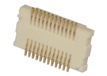 conector del jefe del PWB del Pin DC 500V del conector 24 de la echada PA6T BTB de 0.5A 0.5m m