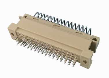 Tres tipo de ángulo recto jefe del conector del estruendo 41612 del varón de la fila del Pin de 3x16 incombustible