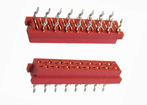 Echada femenina del jefe 2.54m m del Pin del aislamiento de PBT del conector rojo 16 de la dislocación